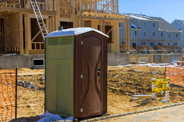 Best Best portable toilet rental  in Clay Center, KS